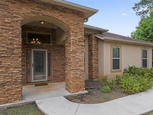 532 Bethelview Dr, Hampton, GA 30228