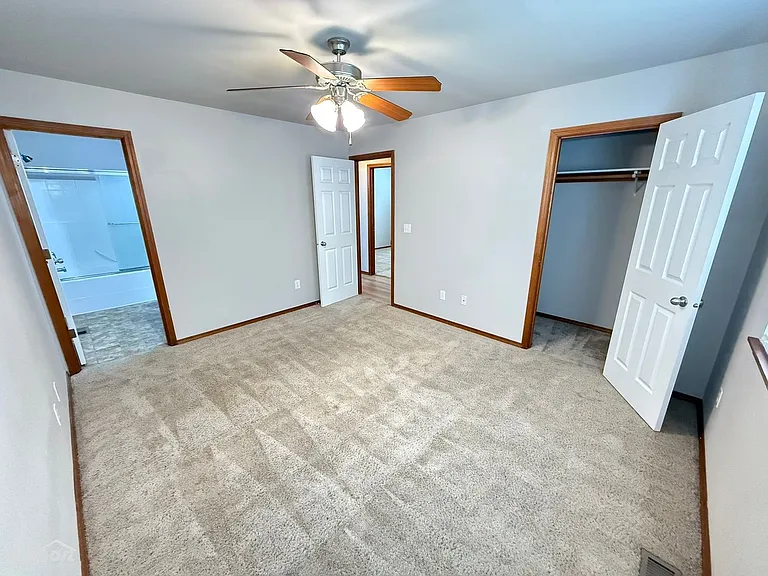 1900 Wellington Dr — Photo 12