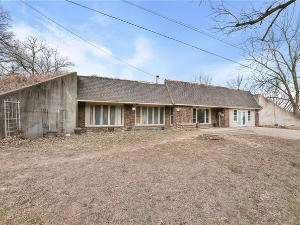 4242 N 74th St, Kansas City, KS 66109