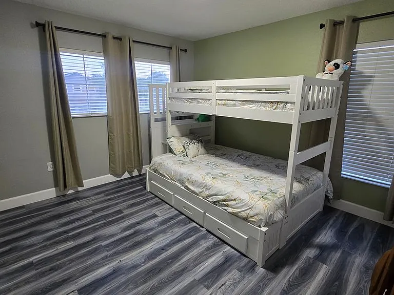 510 Brookeshire Dr — Photo 9