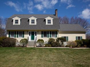 88 Bent St, Franklin, MA 02038