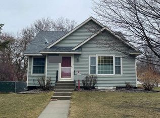 3601 Roosevelt St NE, Saint Anthony, MN 55418