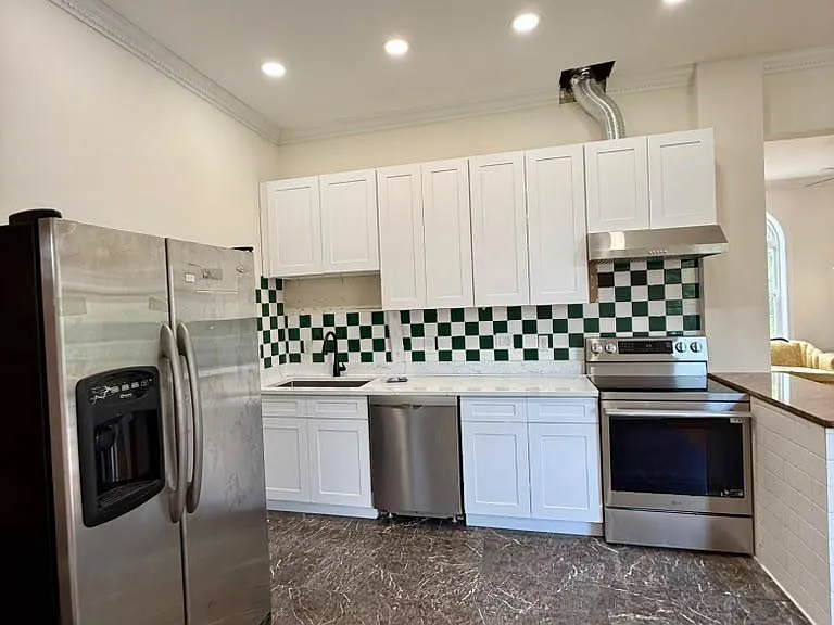 3001 Preston Ave — Photo 6