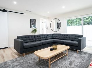 8704 Dorrington Ave #A, Los Angeles, CA 90048