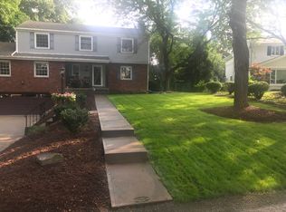 1609 Terrie Dr, Pittsburgh, PA 15241