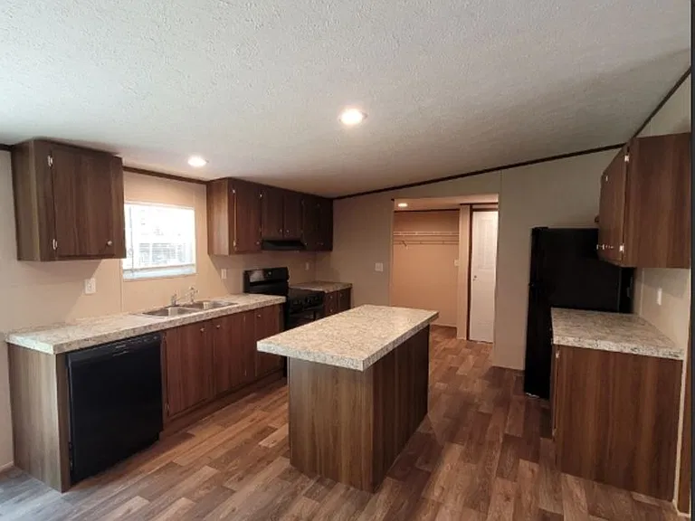 39 Sunnybrook Ln — Photo 8