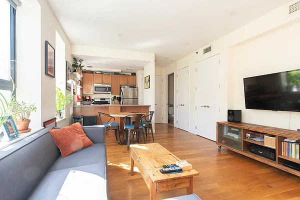 Rented by Corcoran | media 24