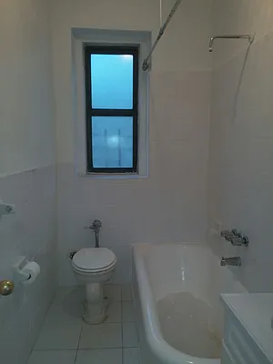 Rented by Uptown Flats LLC | media 1