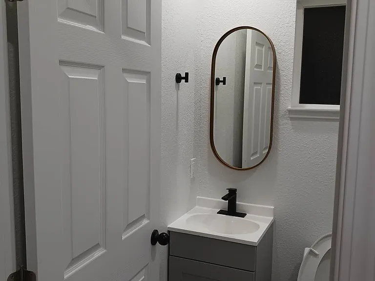 322 E Pearl Ave — Photo 14
