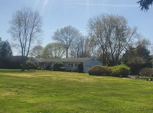 734 Windsor Perrineville, East Windsor, NJ 08520