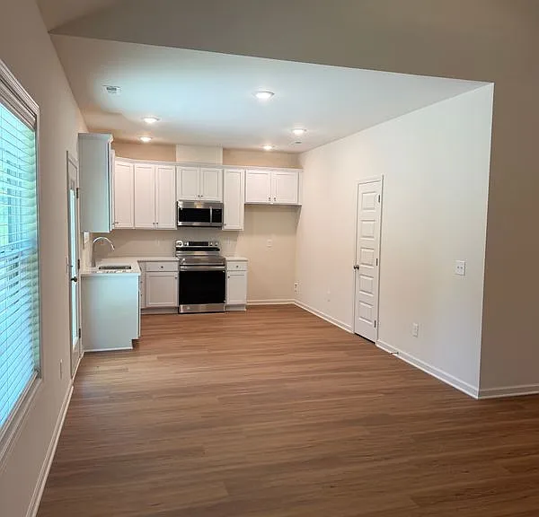 124 Centennial Ln — Photo 11