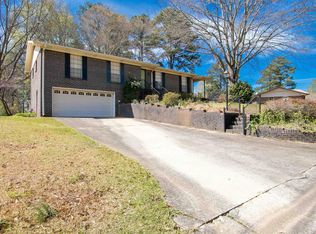 402 Clover Dr, Adamsville, AL 35005