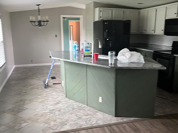 4th image of 105 Dove Meadows Dr