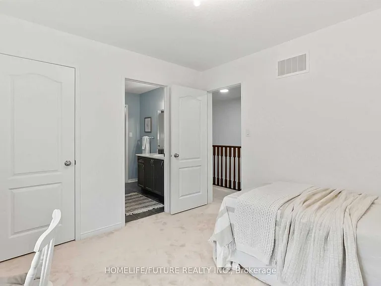 1381 Clearbrook Dr — Photo 29