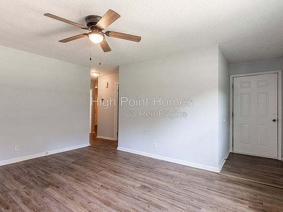 4th image of 1648 Johnson Rd
