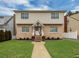 93 Richmond St, Lodi, NJ 07644