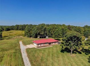 5544 Murphy Rd, Summerfield, NC 27358