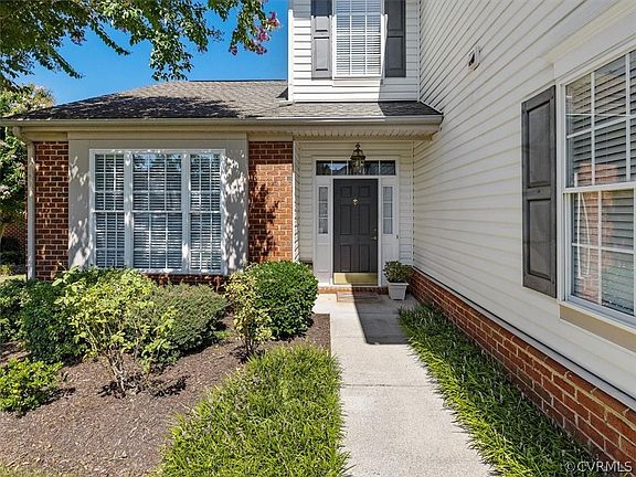 4th image of 3520 Bayon Way