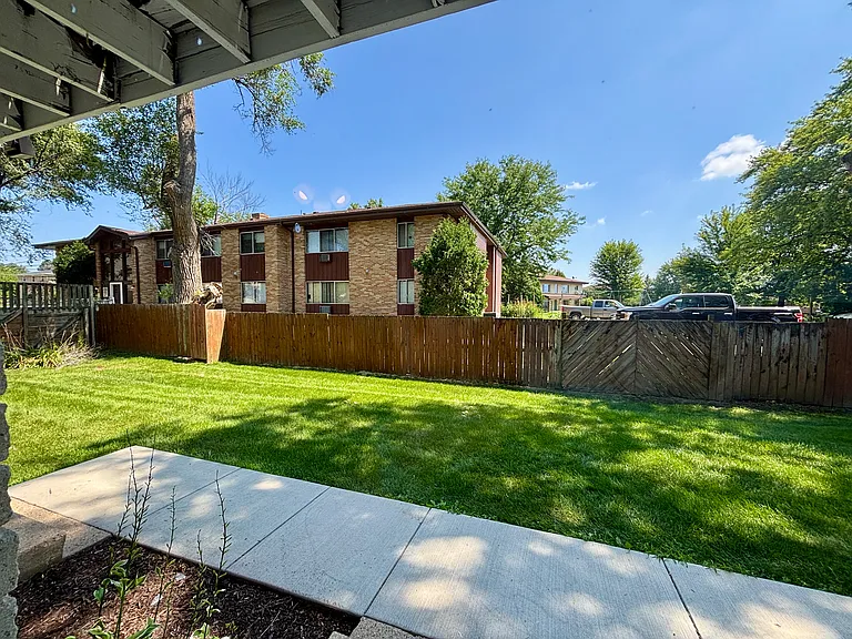 2455 Fiedler Ln #2 — Photo 20