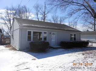 111 Palmer St, Brighton, IL 62012