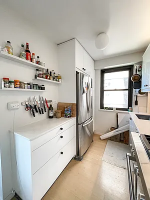 Rented by Highline Residential | media 3