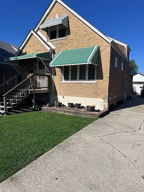 Building Photo - 5224 S Rutherford Ave
