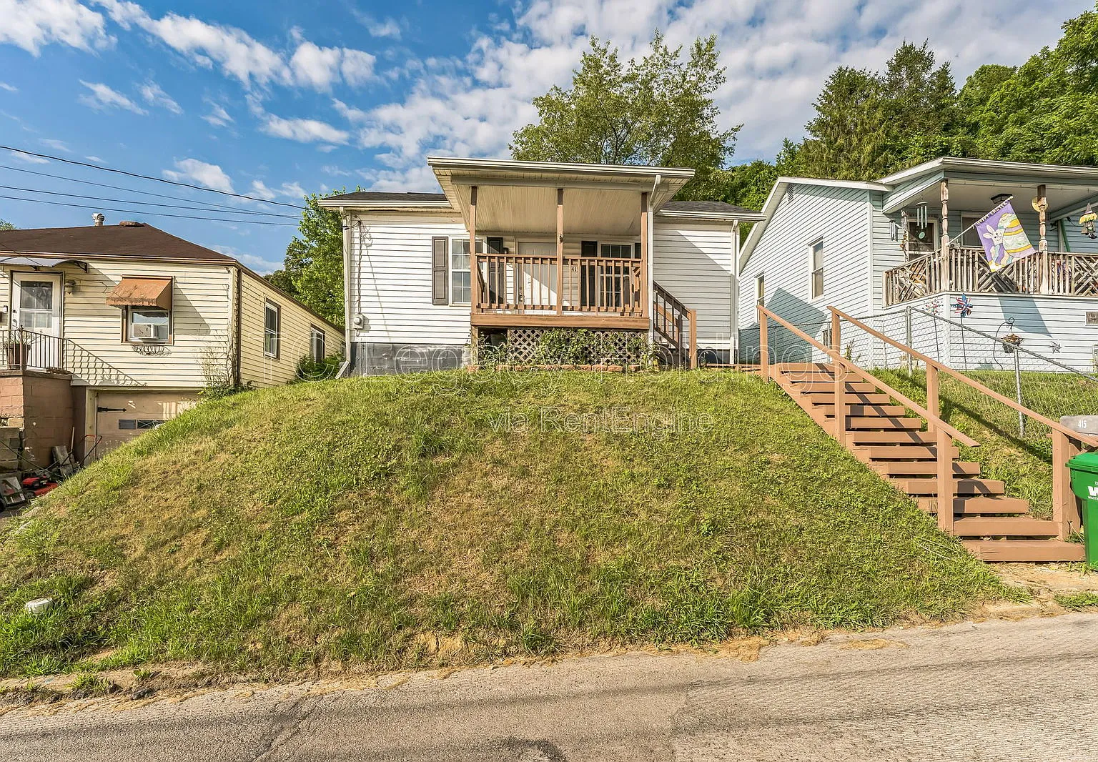 2 bed, 1.0 bath, 850 sqft, $1,200 — Photo 2