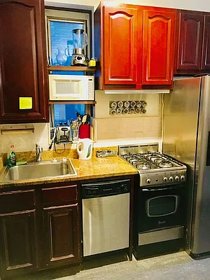 Rented by Ready Group | media 7