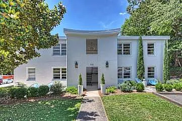 510 Queens Rd — Photo 35