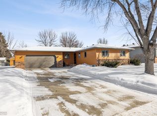 3910 4th St S, Moorhead, MN 56560