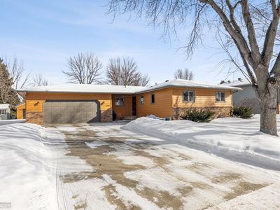 3910 4th St S, Moorhead, MN, 56560
