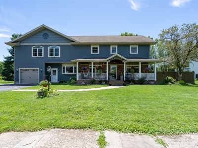 425 Bugbee Dr, Watertown, NY, 13601