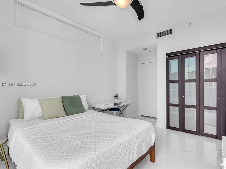 900 Biscayne Blvd #4412 — Photo 12