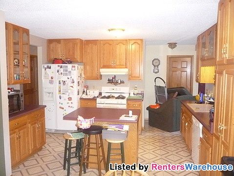 5th image of 1462 143rd Ln NE