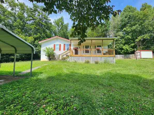 155 Suddath Rd, Harriman, TN 37748