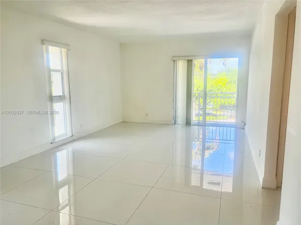 405 S Pine Island Rd APT 403D, Plantation, FL 33324