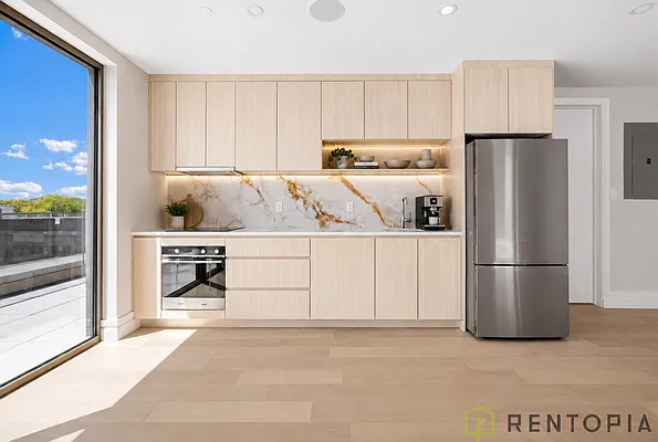 Kitchen, photo 1