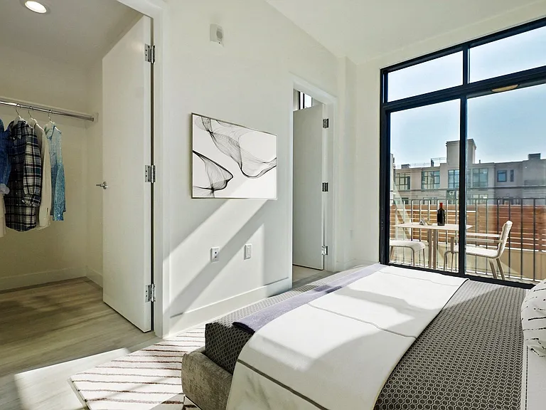 Residences at Village Walk — Photo 18