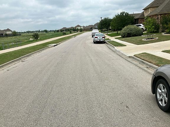 4th image of 20629 Rolling Creek Rd