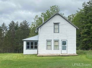 N9897 County Road 577, Stephenson, MI 49887