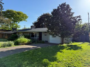 3080 University St, Eugene, OR 97405