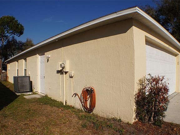 2nd image of 214 Eagle Point Loop