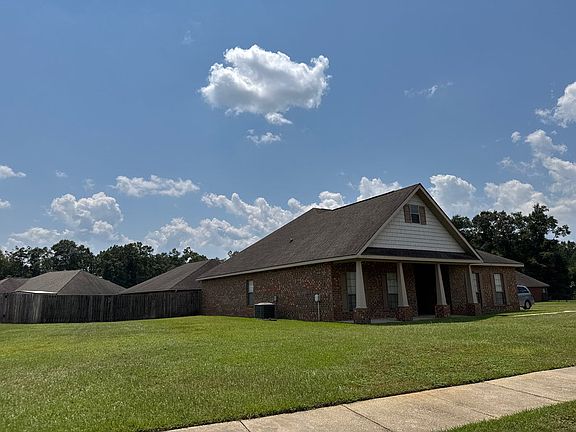 3rd image of 2540 Pecan Pointe Dr