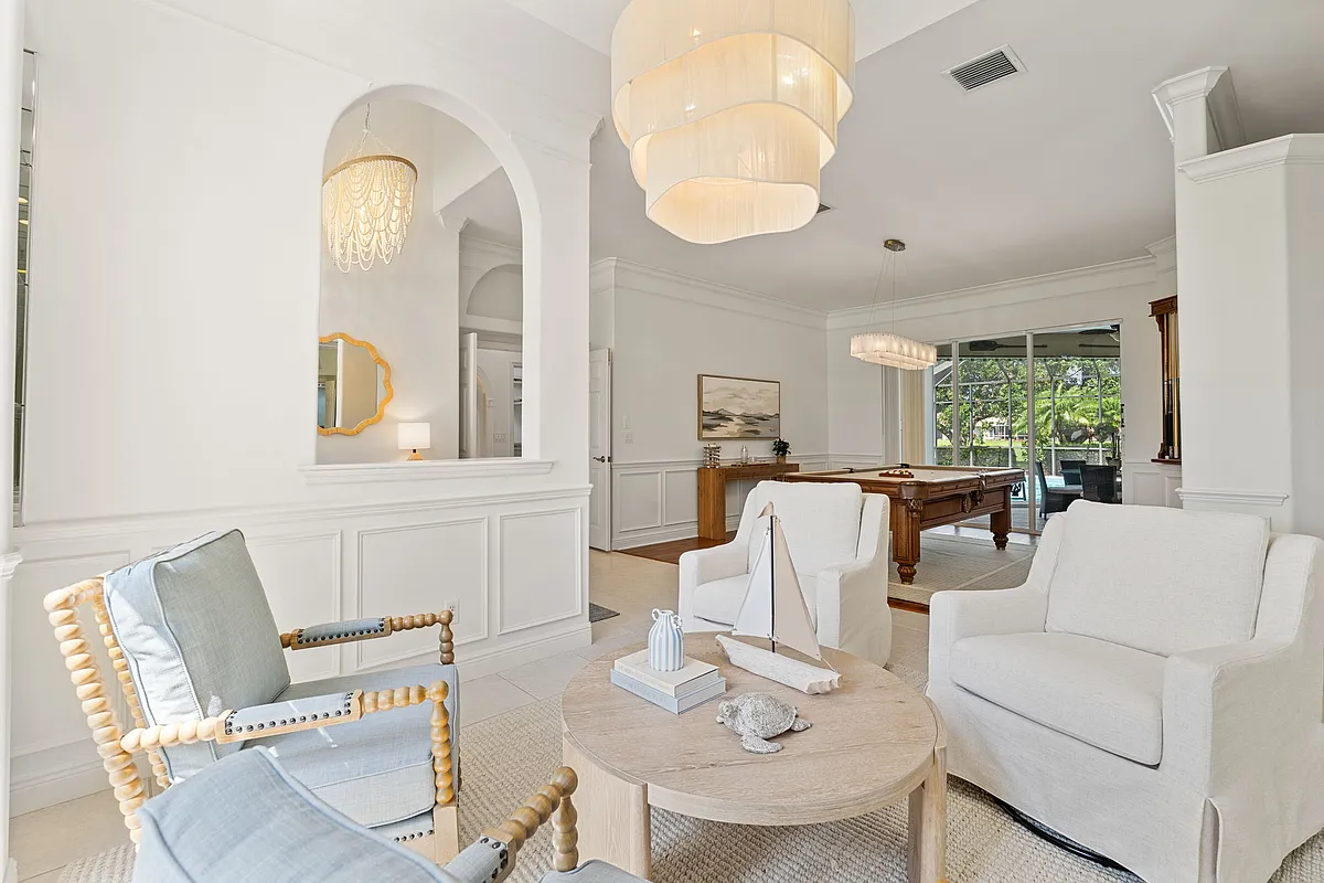 Building Photo - 8894 Lely Island Cir