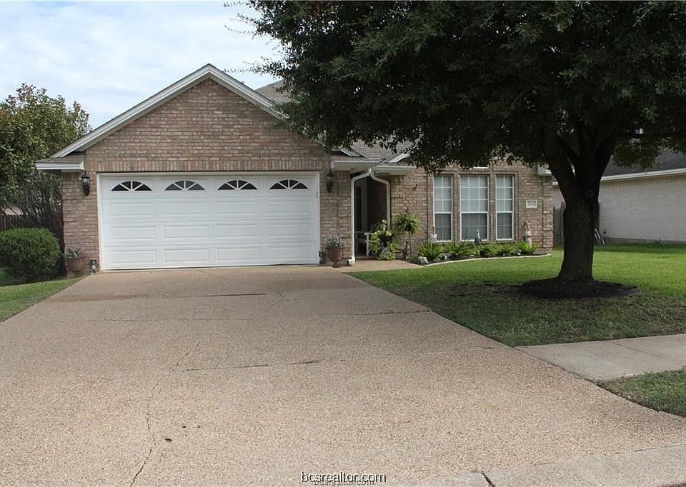 1st image of 3737 Chantal Cir