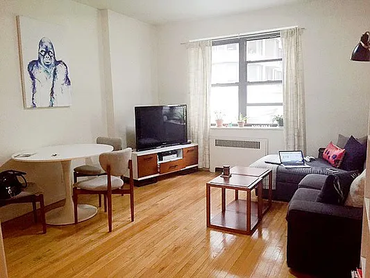 Rented by AJ Clarke | media 9