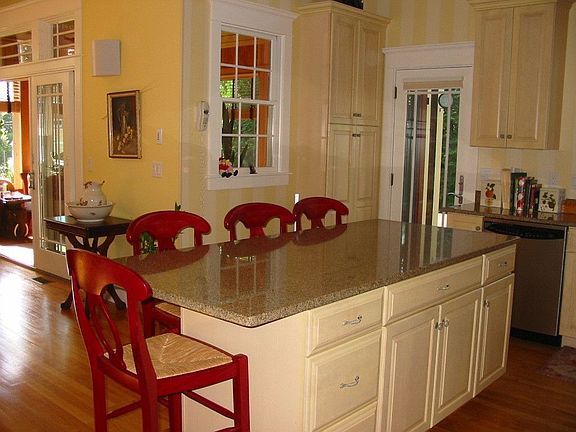 Kitchen island