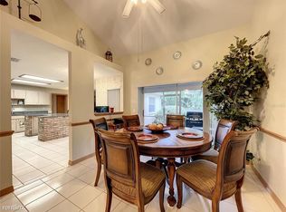 3938 Cedar Cay Cir, Valrico, FL 33596