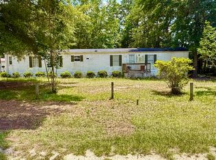 1655 Beaver Dr, Manning, SC 29102