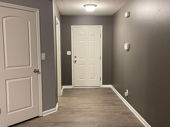 5th image of 12702 Brady Ln